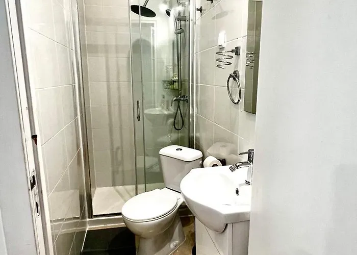 בית אירוח Apartamento Bernardim Ribeiro - 2ª Andar