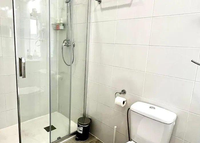 Apartamento Bernardim Ribeiro - 2ª Andar *