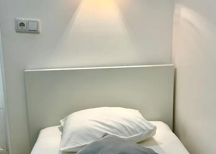 Apartamento Bernardim Ribeiro - 2ª Andar