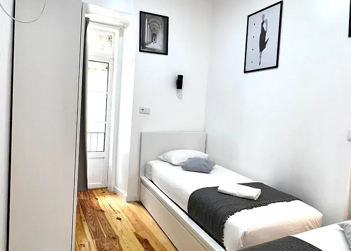 Apartamento Bernardim Ribeiro - 2ª Andar منزل للإقامة Lisboa
