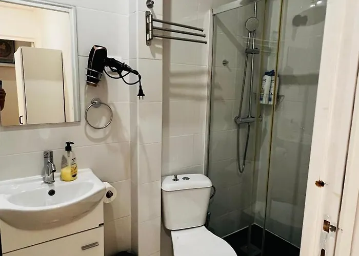 Apartamento Bernardim Ribeiro - 2ª Andar * Lisbon