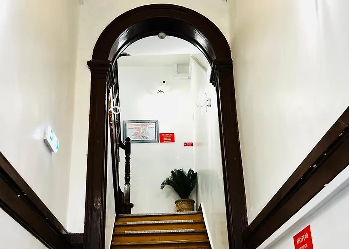 Apartamento Bernardim Ribeiro - 2ª Andar Séjour chez l'habitant Lisboa