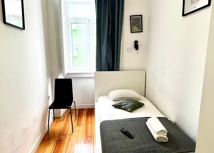 منزل للإقامة Apartamento Bernardim Ribeiro - 2ª Andar