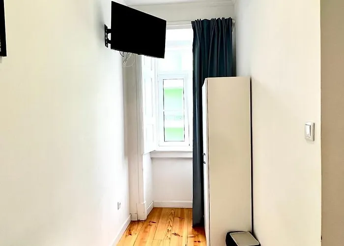 Apartamento Bernardim Ribeiro - 2ª Andar منزل للإقامة Lisboa