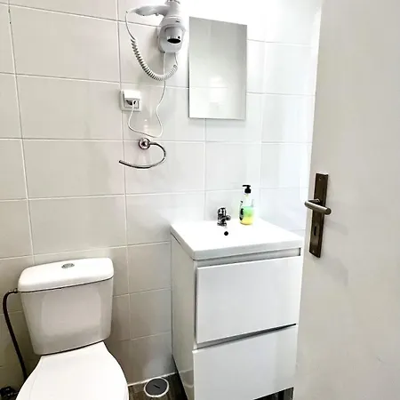 Apartamento Bernardim Ribeiro - 2ª Andar *